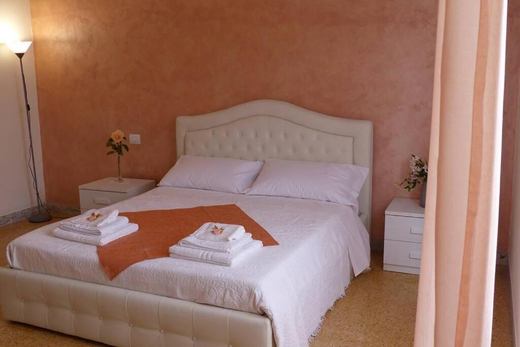 Casagiorgio A Due Passi Dal Centro Storico Apartment Florence Ngoại thất bức ảnh